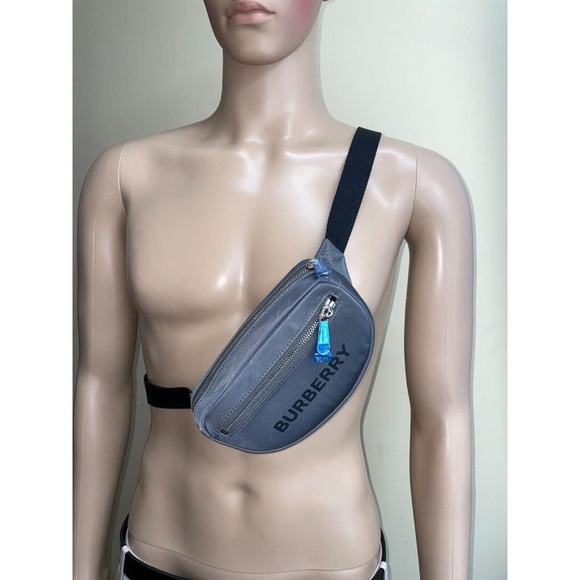 100% Authentic！Burberry Gray Belt Bag with Black Strap and Silver Zipper - Picture 1 of 12